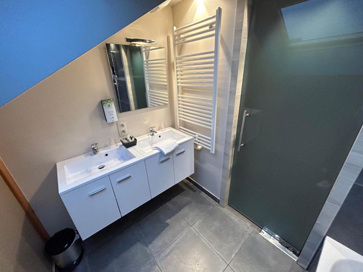 Race & Rooms Appartment 스타블로 외부 사진